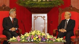 ການເຄື່ອນໄຫວຂອງທ່ານປະທານາທິບໍດີ ສ ໂອຕະລິດ ຢູ່ຫວຽດນາມ